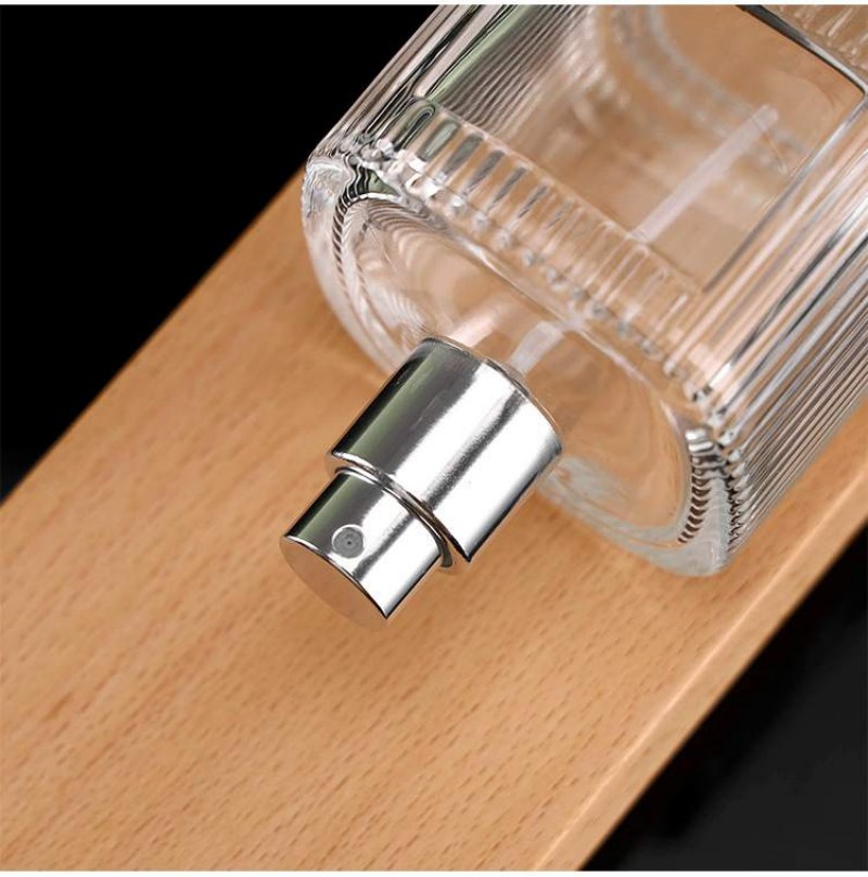 Wholesale 100ml Fluted Round Glass Perfume Bottle