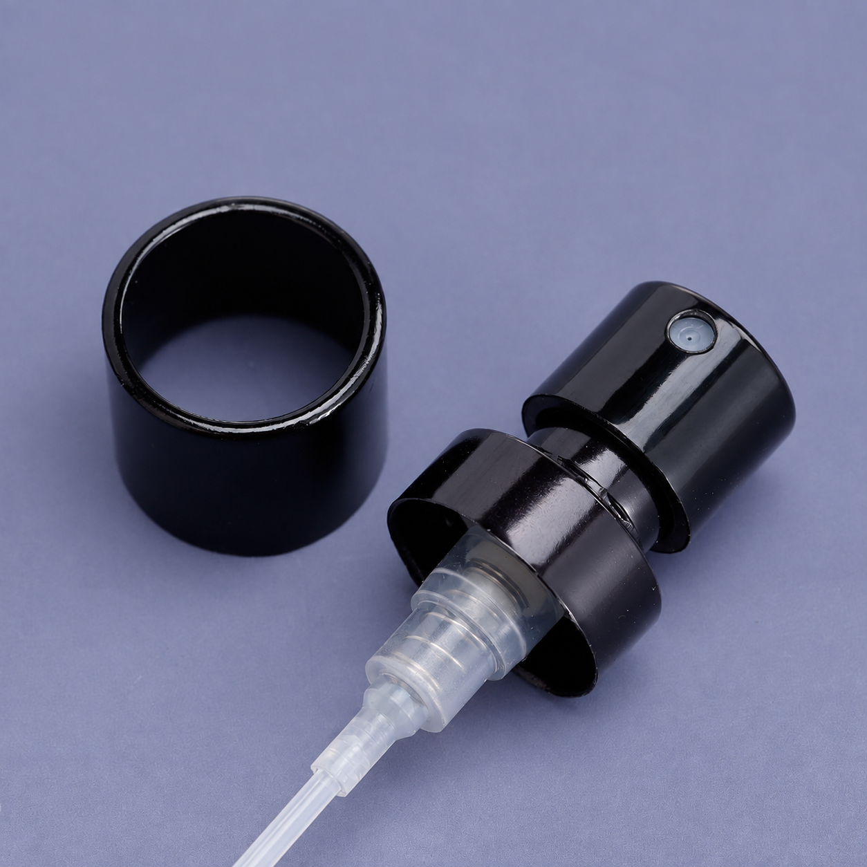 Wholesale 15mm Black Aluminum-Finish Perfume Spray Pump with Collar